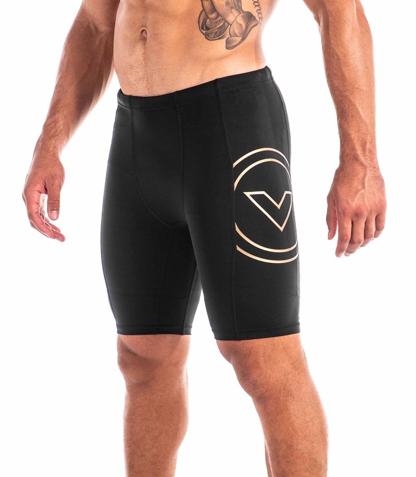 AU 11 shorts